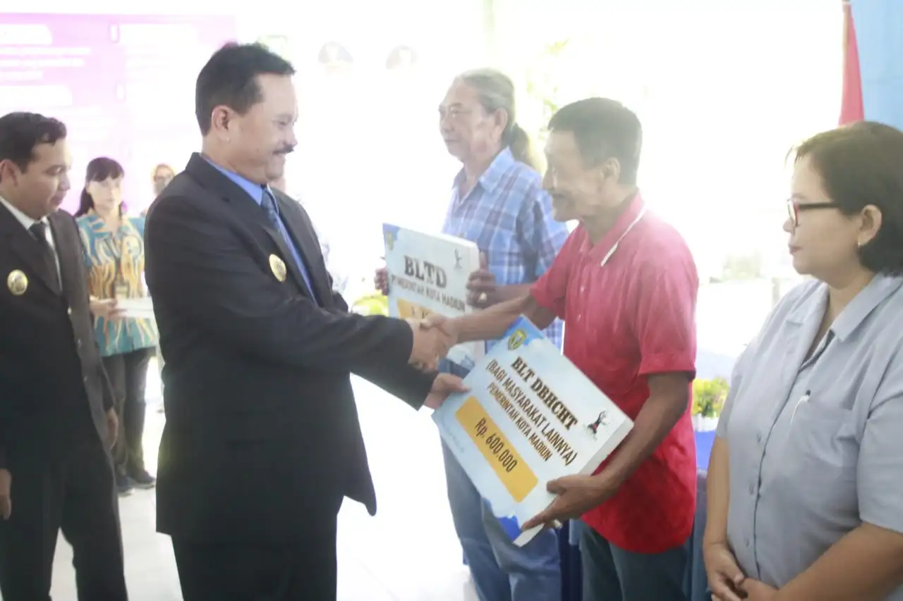 Jelang Lebaran 2025, Pemkot Madiun Salurkan Bantuan Langsung Tunai ke Warga