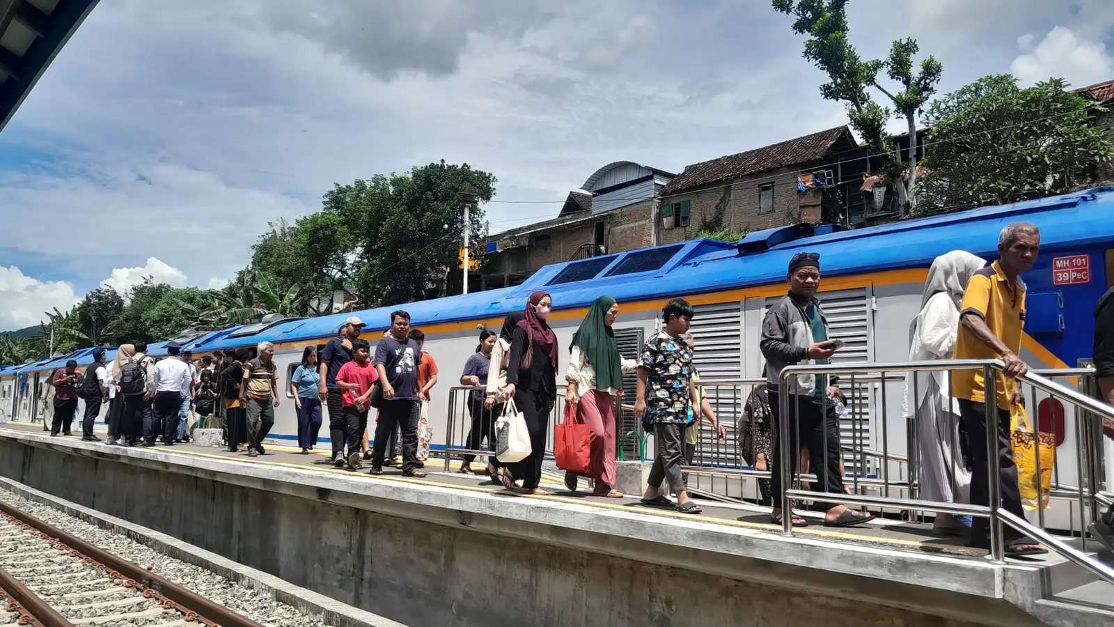 Libur Panjang, Volume Penumpang KA Batara Kresna Naik Didominasi Anak Sekolah