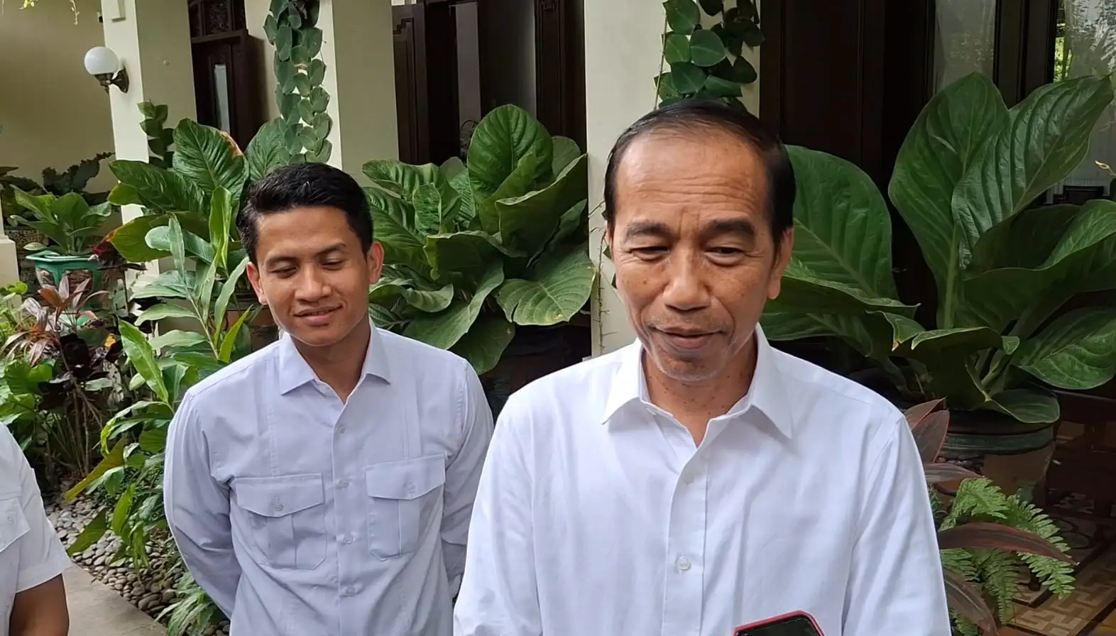 Pulang Liburan 2 Pekan Bareng Cucu, Jokowi Disebut Sehat Walafiat & Kian Bugar