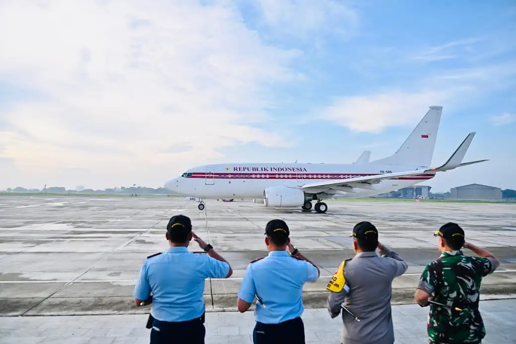 Wow! Penampilan Pesawat Kepresidenen Prabowo Beda Warna dengan Era Jokowi