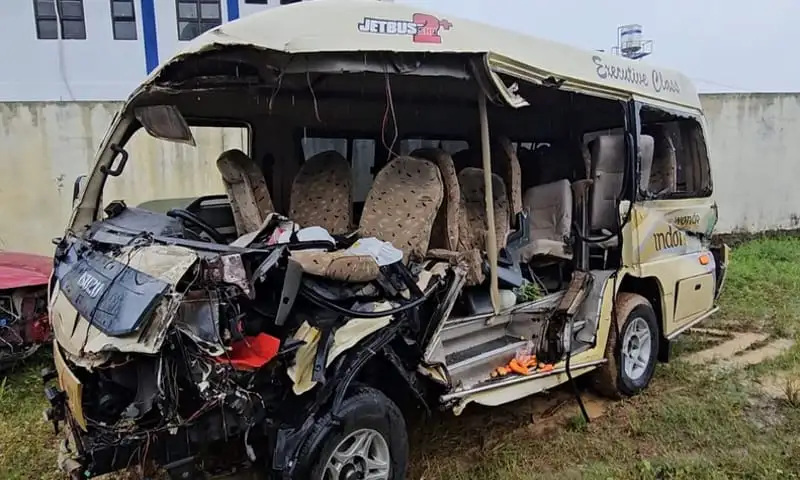 Polisi Mintai Keterangan Sopir Minibus yang Mengalami Kecelakaan di Gondosuli