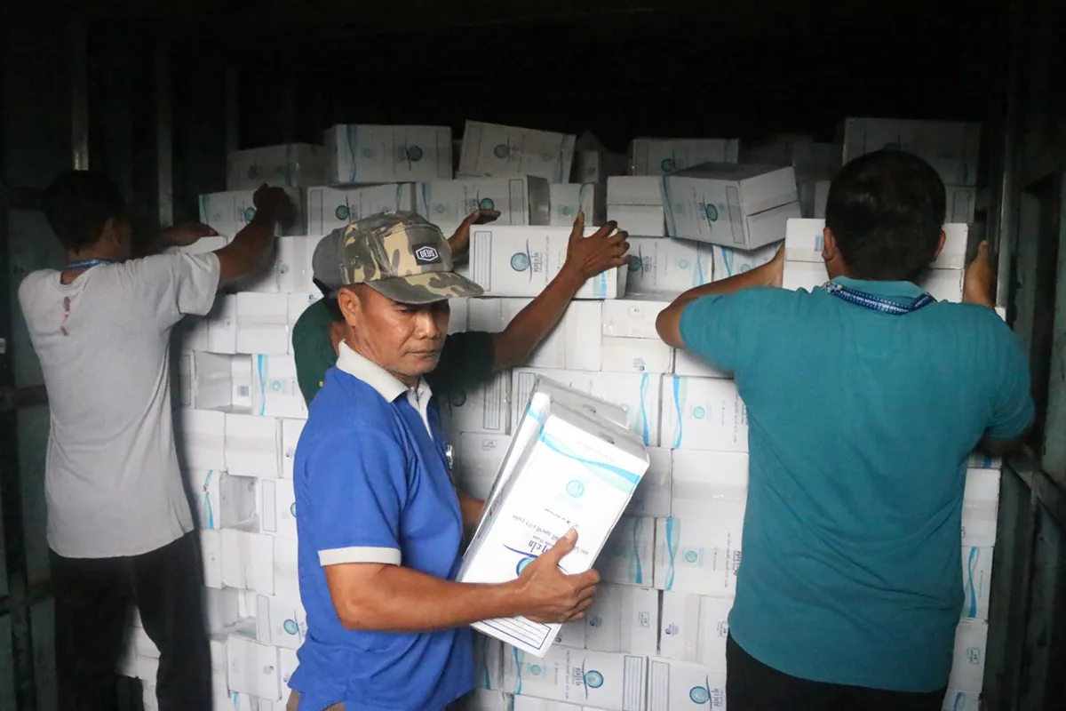 14.892 Kardus Air Zamzam untuk Jemaah Haji Telah Tiba di AHD Boyolali