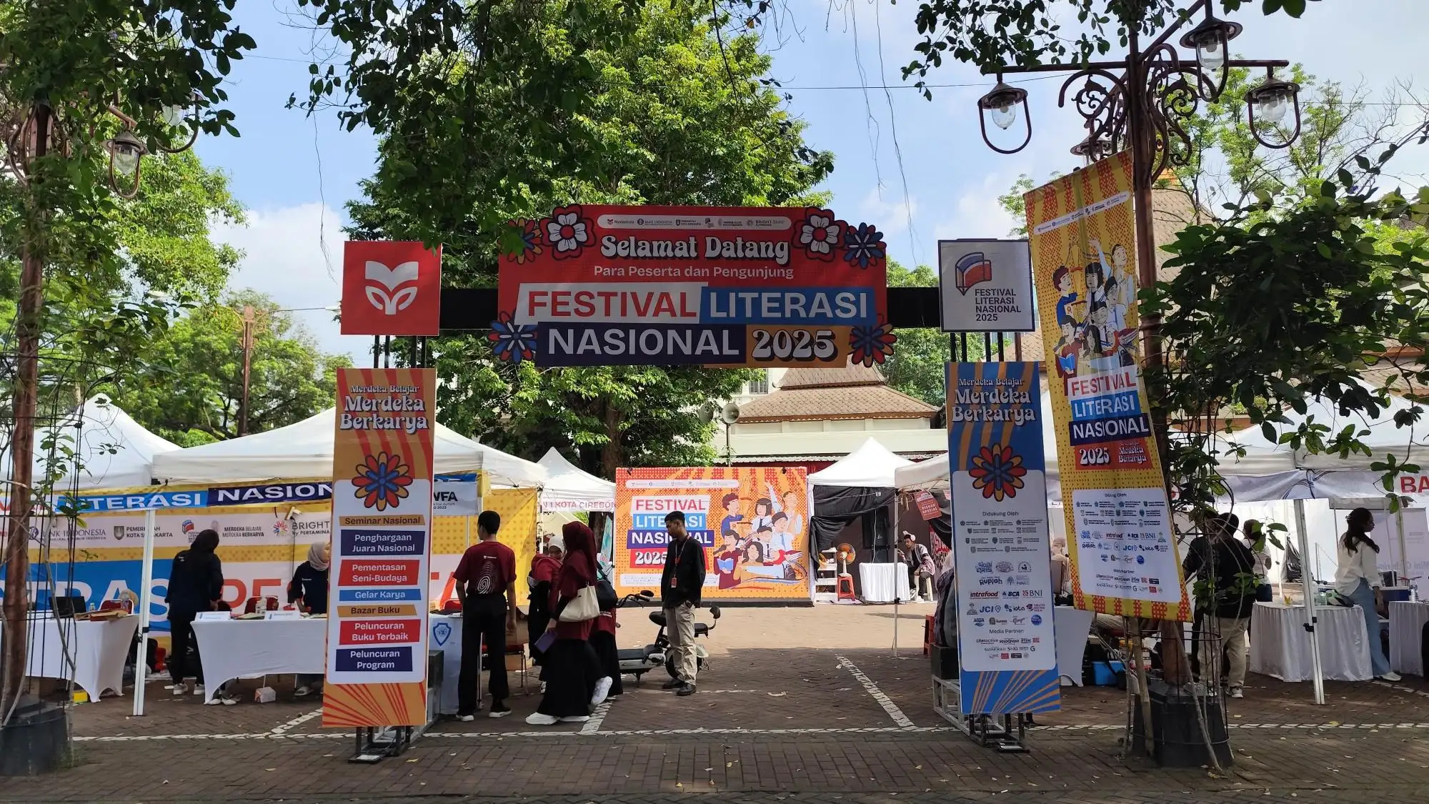 Nyalanesia Hadirkan Inovasi untuk Pendidikan di Festival Literasi Nasional 2025