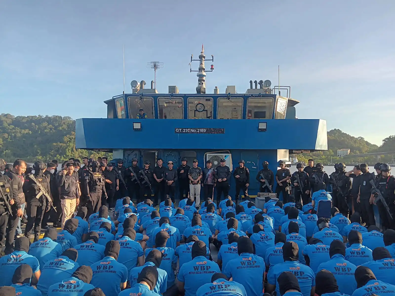 Pemindahan Narapidana Berisiko Tinggi ke Nusakambangan