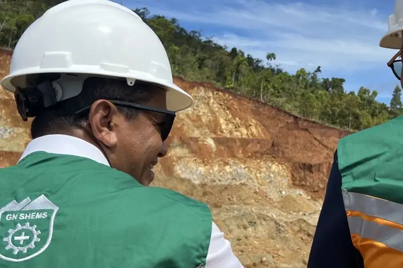 Bahlil Tugaskan Inspektur Ke Lima Pulau Lokasi Tambang Nikel di Raja Ampat