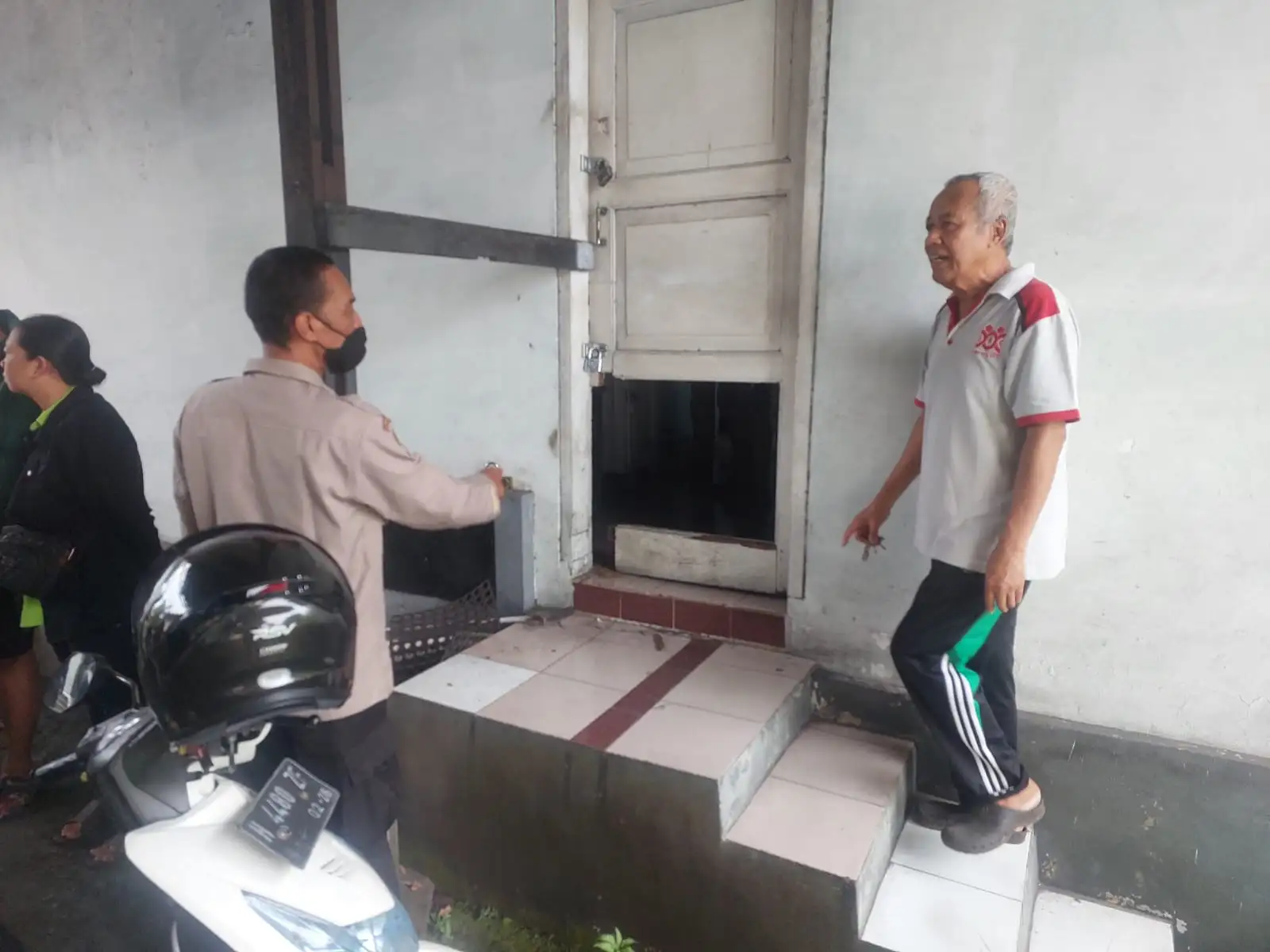 Bobol Apotek di Ungaran, Pemuda Berkebutuhan Khusus Malah Tertidur di Dalamnya
