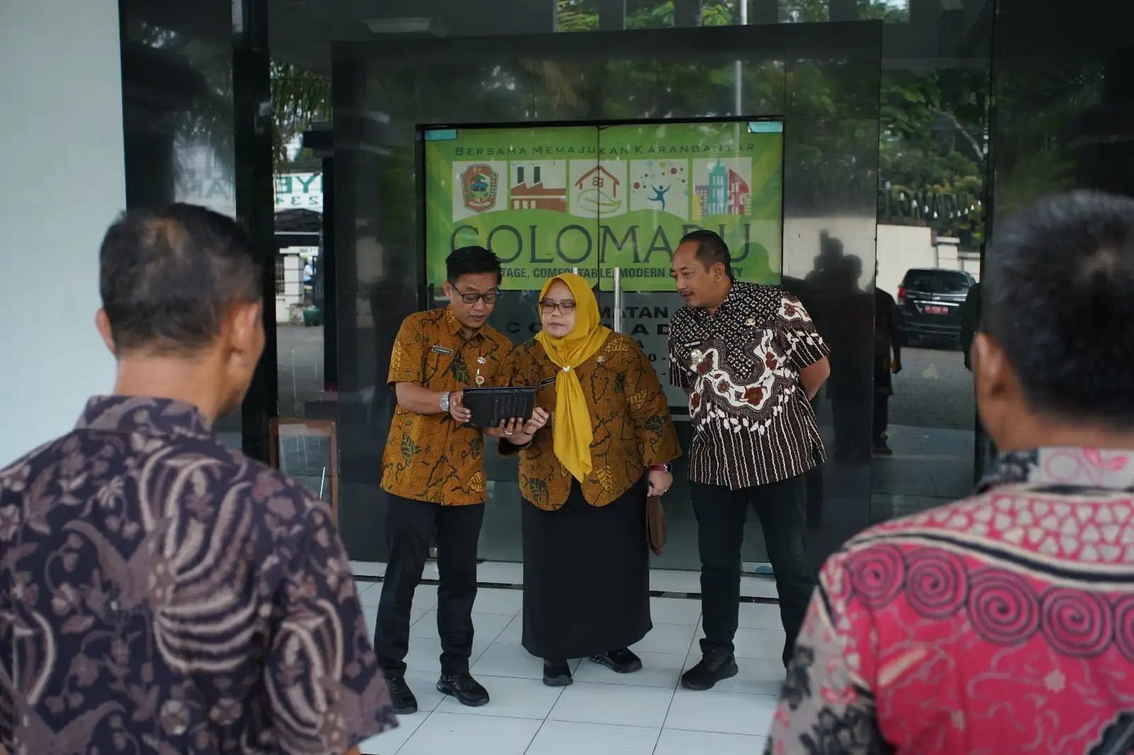 Perbaiki Mental Pelayan Publik