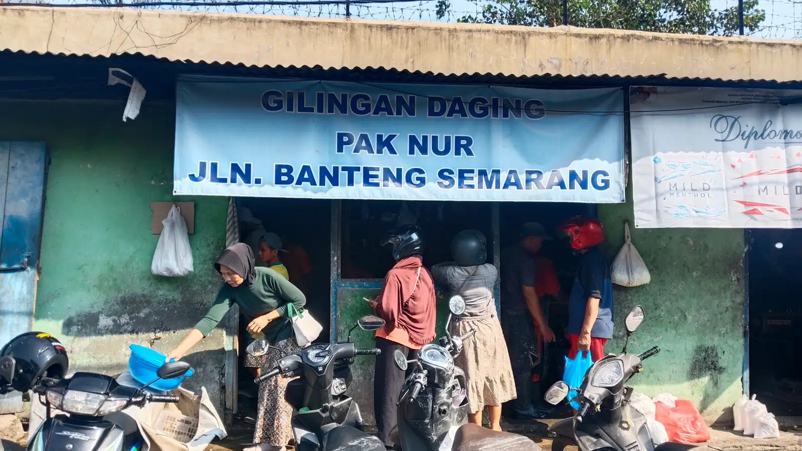 Daging Kurban Tak Hanya untuk Satai, Warga Semarang Pilih Olah Jadi Bakso