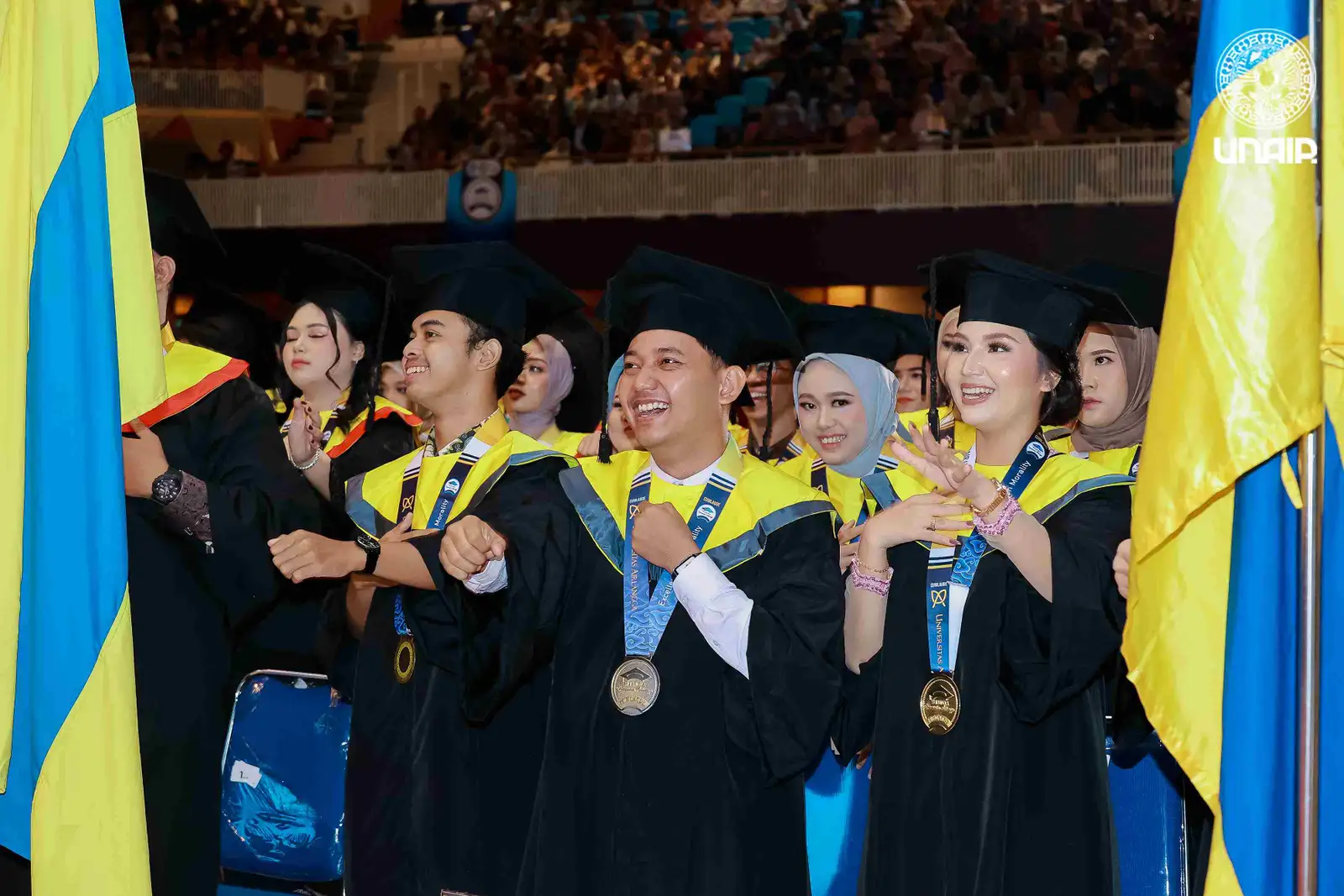 Wisuda 252, Rektor Tegaskan Pentingnya Keseimbangan dalam Mencapai Tujuan