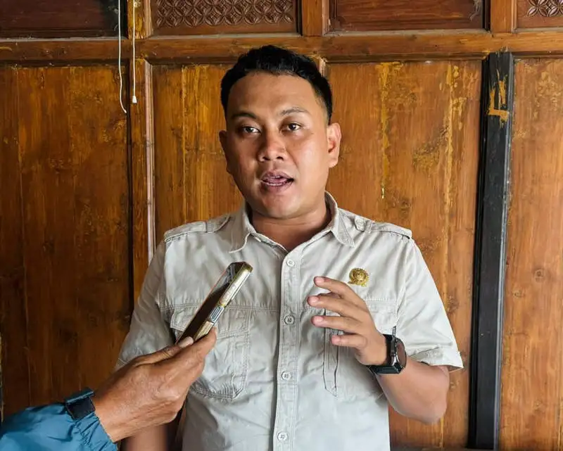 DPRD Karanganyar Ingatkan ASN Berikan Pelayanan Ramah dan Baik
