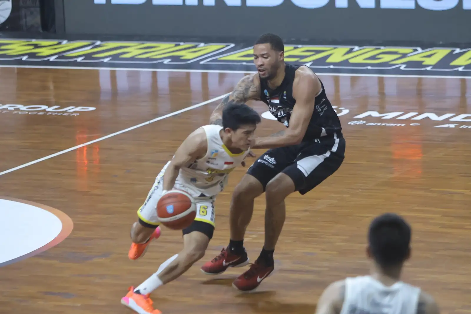 Kesatria Bengawan Solo vs RANS Simba: Duel Panas Playoffs IBL 2025 Dimulai!