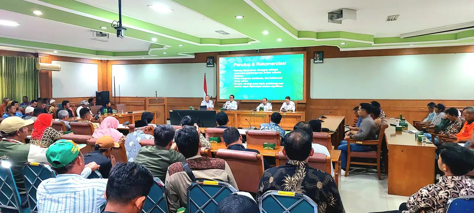 150 Petani Tembakau di Jateng Terima Hibah Kendaraan Roda 3, Siap Bayar Pajak