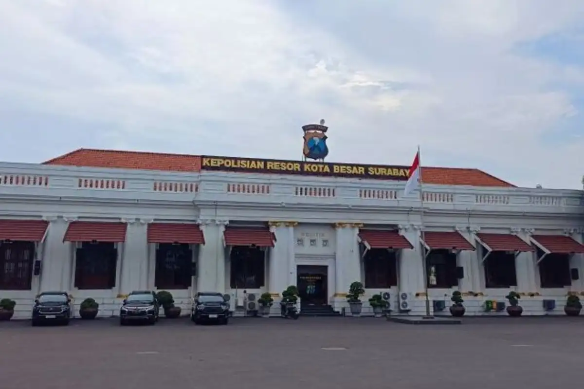 Diduga Peras Mahasiswa Terlibat Kecelakaan, Anggota Polisi di Surabaya Diperiksa