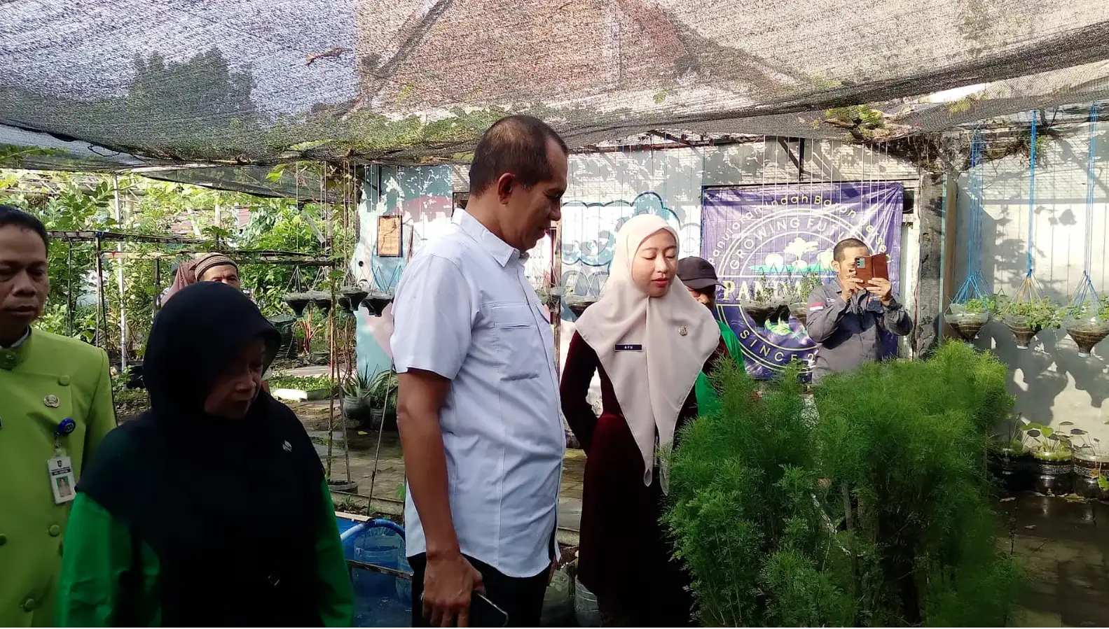 Anggota DPR Abdul Kharis Tinjau & Beri Dukungan Pandabori Farm di Panularan Solo