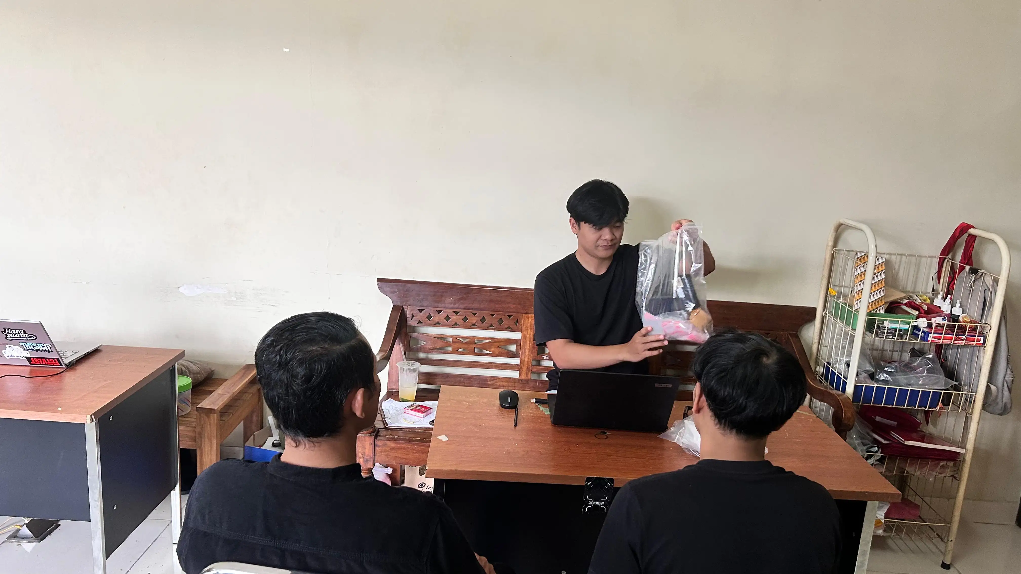 Polres Sukoharjo Tangkap 2 Mahasiswa Pengedar Tembakau Gorila