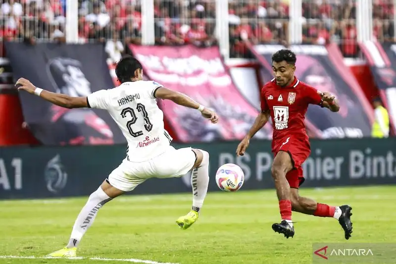Banyak Tawaran, Hansamu Yama Milih Perpanjang Kontrak di Persija Jakarta
