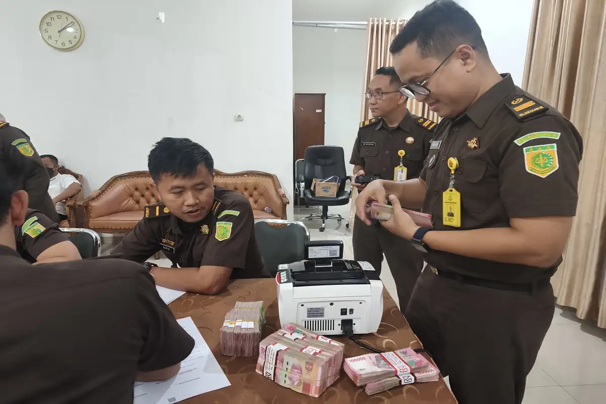 Lagi, Tersangka Korupsi Alkes Dinkes Karanganyar Kembalikan Uang Rp158,2 Juta