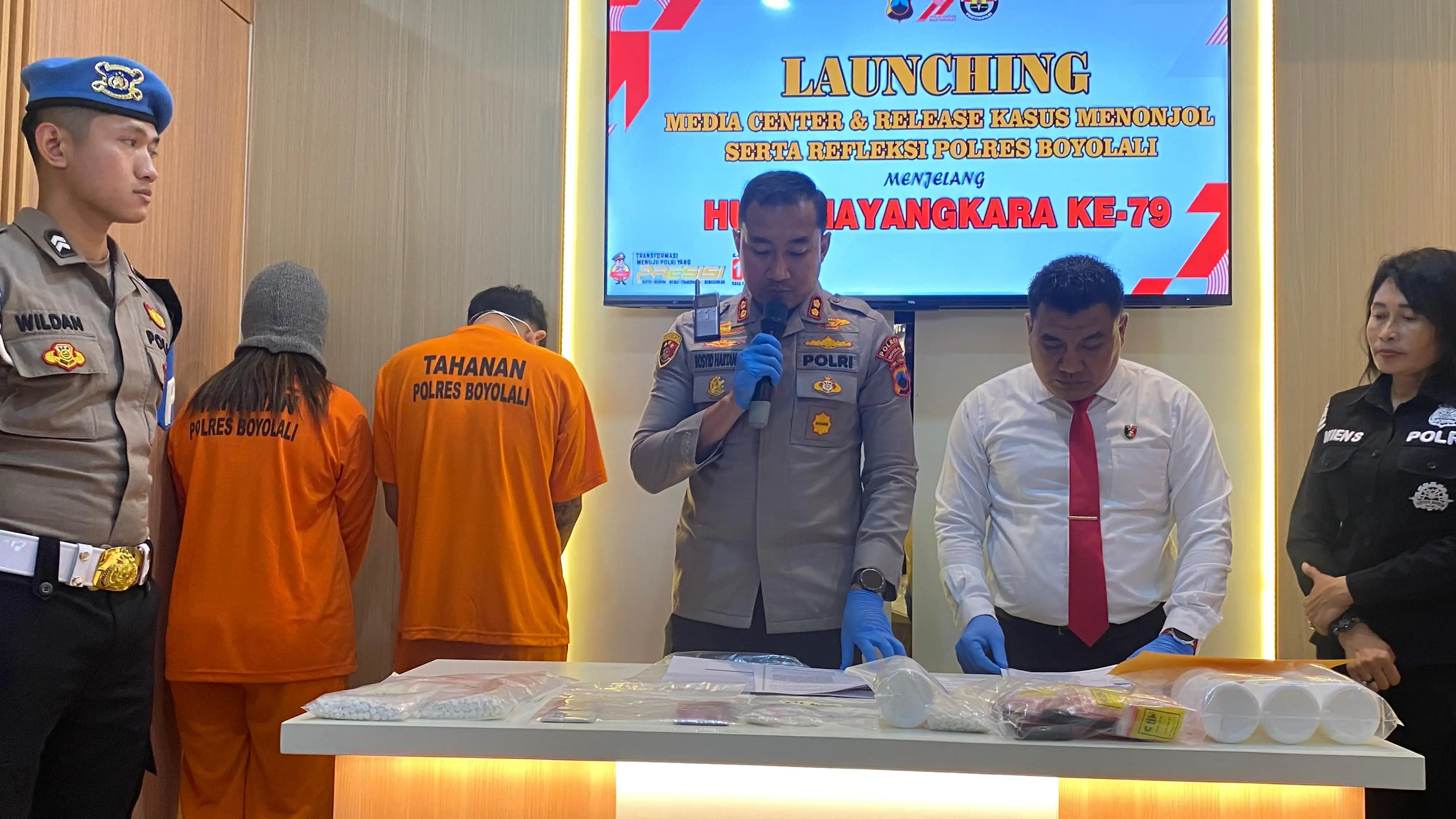 Ketahuan Jual Ribuan Pil Koplo via WhatsApp, Pasutri di Boyolali Dibekuk Polisi
