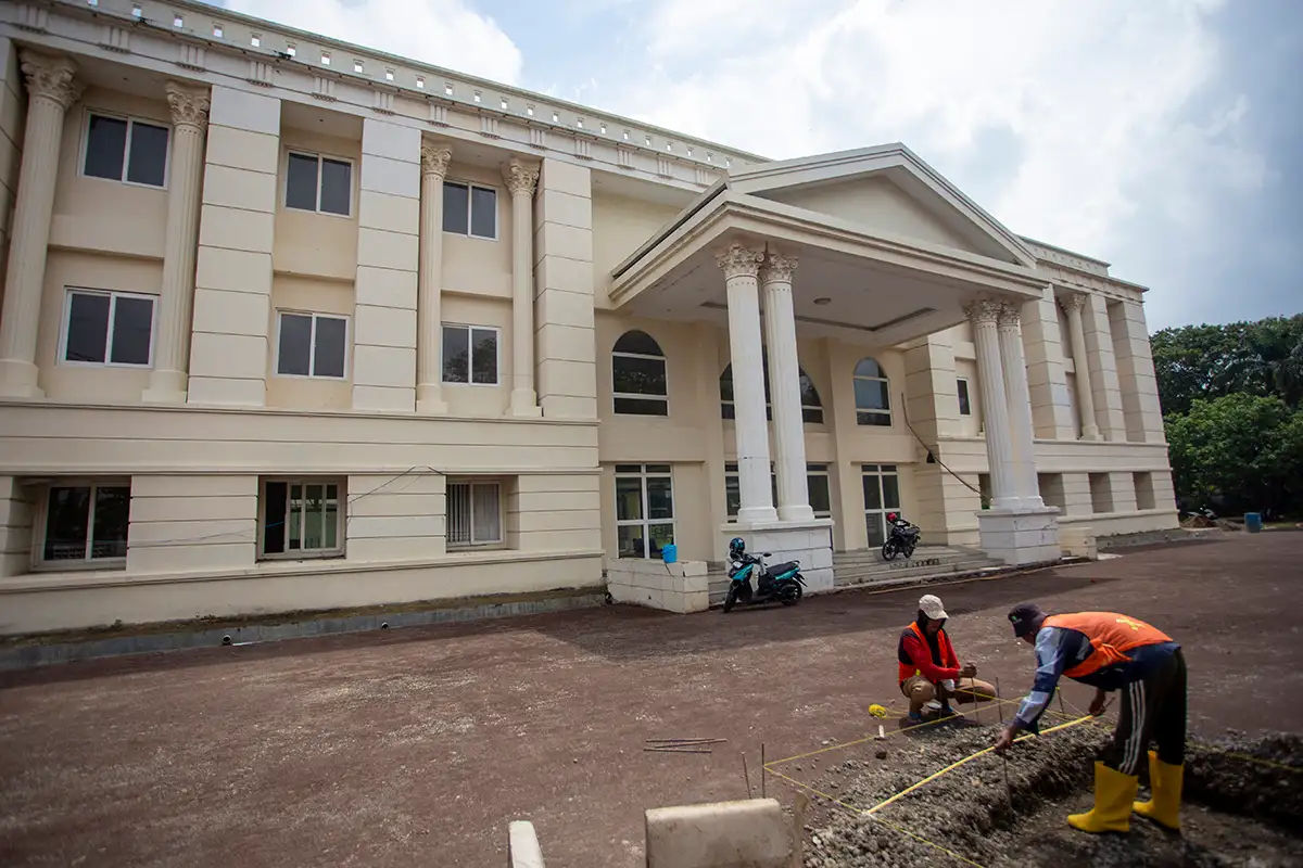 Jadi Lokasi Sekolah Rakyat, Renovasi Eks Wisma Haji Indramayu Dikebut
