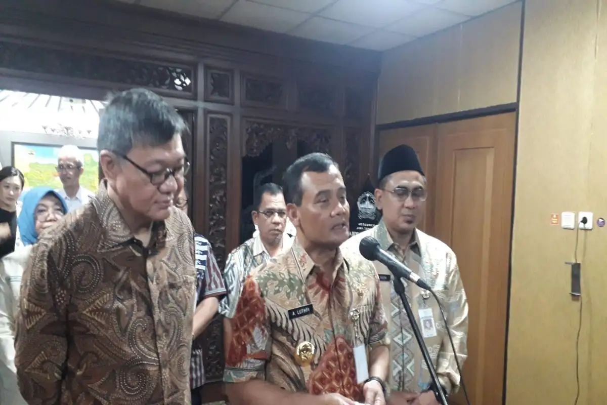 Kembangkan Industri Hijau, Ahmad Luthfi Rayu Singapura Buka Rute Internasional