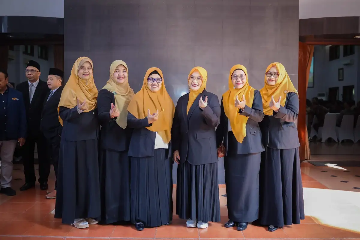 6 Srikandi ‘Aisyiyah Jadi Dekan UMS Solo, Siap Majukan Kampus
