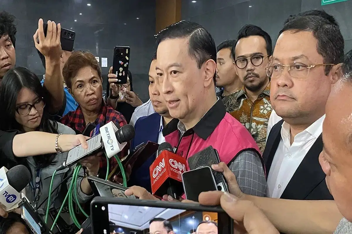 Tom Lembong Heran Dituntut 7 Tahun: Jaksa Abaikan Fakta Persidangan?
