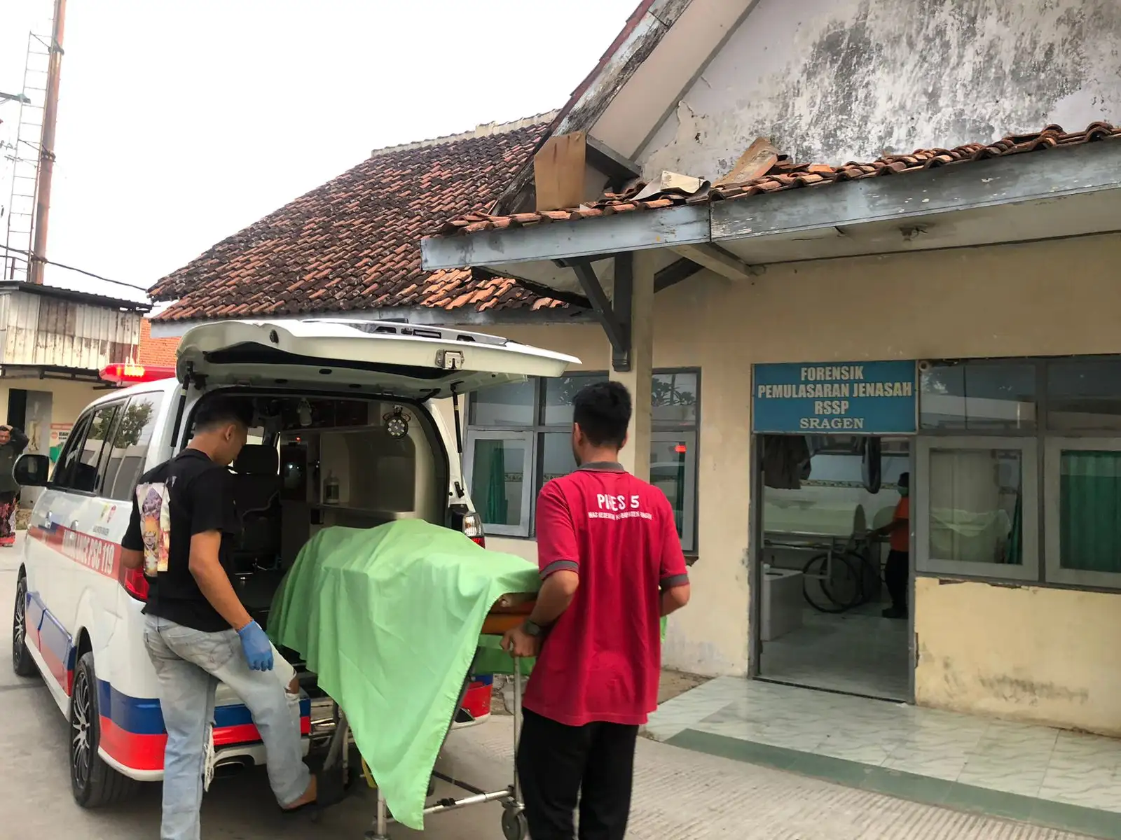Tabrak Beton Batas Jalan Ring Road Utara, Kakek-kakek di Sragen Meninggal Dunia