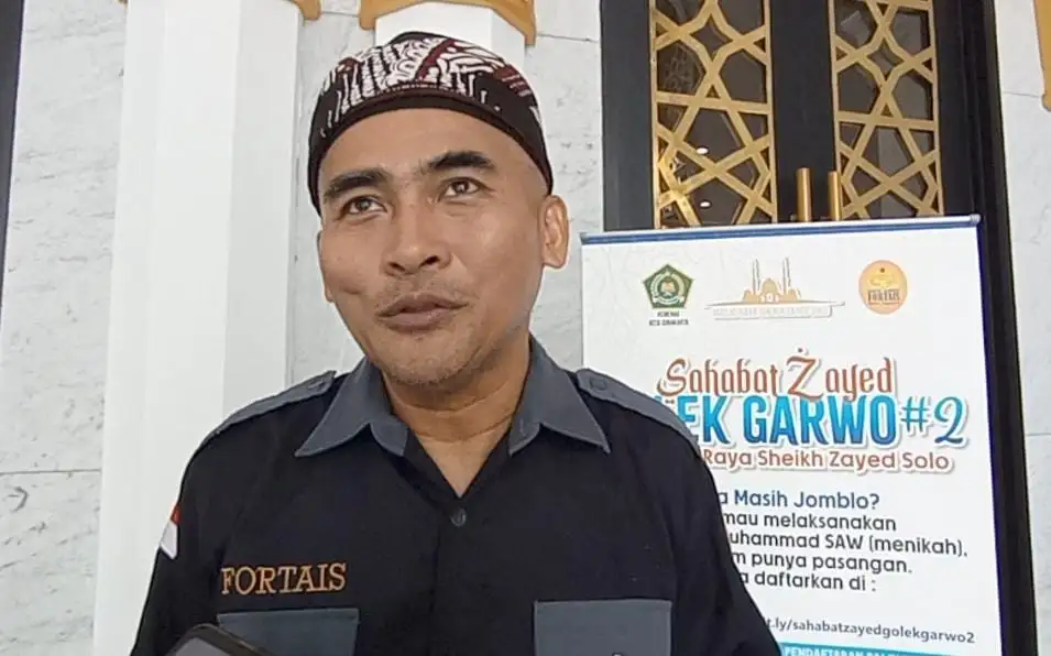 Ini Sosok di Balik “Golek Garwo” yang Sudah Jodohkan Ribuan Orang di Indonesia