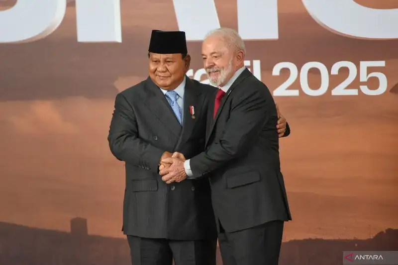 Hadir di KTT BRICS, Prabowo Disambut Hangat Presiden Brasil