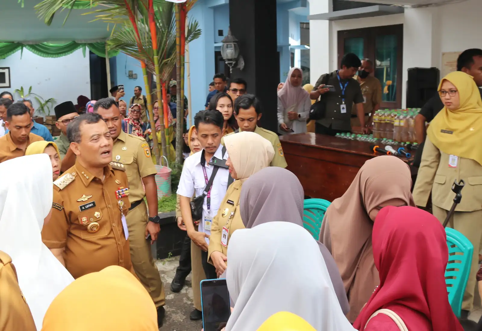Jaga Stabilitas Harga, Ahmad Luthfi Gencarkan Gerakan Pangan Murah di Jateng