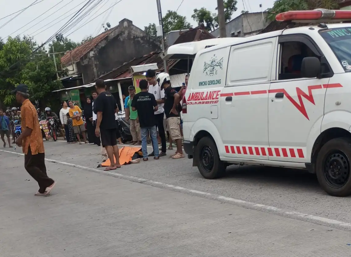 Adu Banteng Motor vs Truk di Gemolong Sragen, Warga Andong Boyolali Meninggal