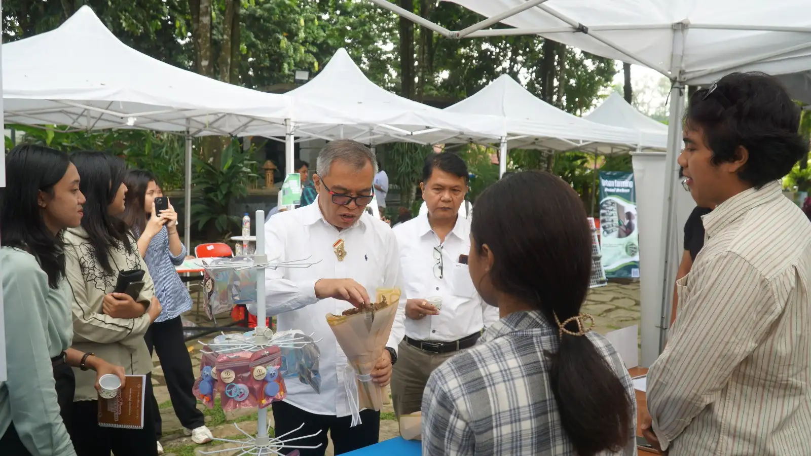 Kreatif! Mahasiswa UKSW Tampilkan Inovasi dari Limbah dalam Expo Agribisnis