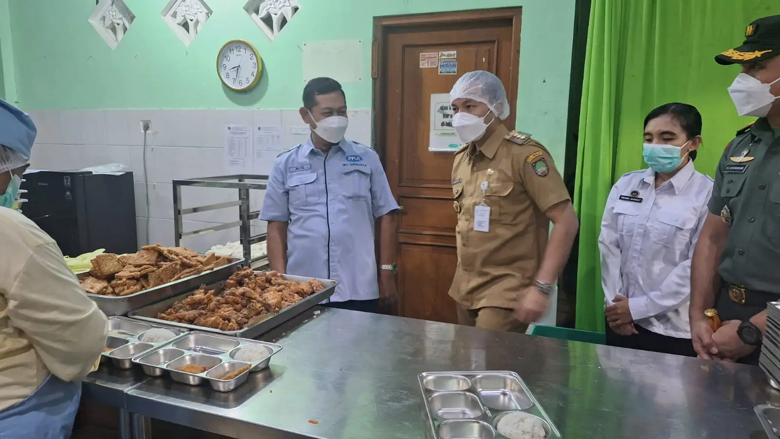 Dapur MBG Ke-7 Beroperasi di Solo, Sasar Pelajar di Gilingan dan Sekitarnya