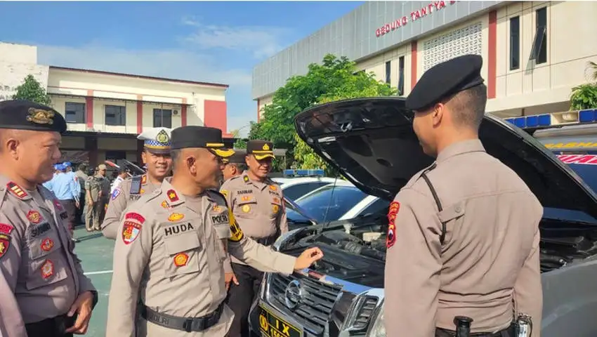 Operasi Patuh Candi 2025 Dimulai, Polres Karanganyar Gelar Pasukan