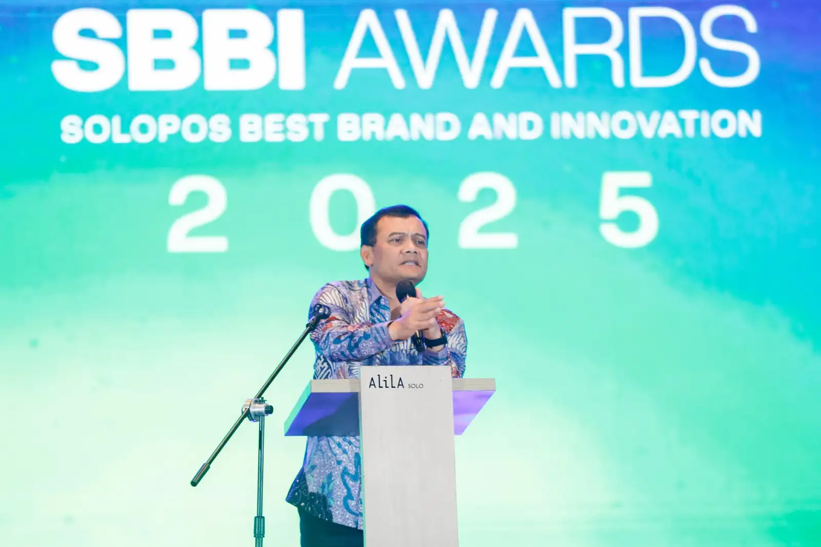 Gubernur Jateng: SBBI Awards 2025 Berperan Gairahkan Pembangunan di Jawa Tengah