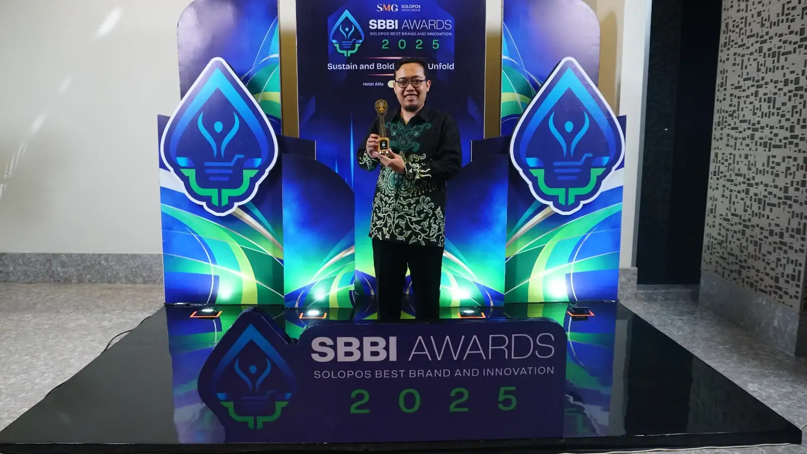 Al Firdaus Raih SBBI Awards 2025 sebagai Sekolah Islam Internasional Terbaik