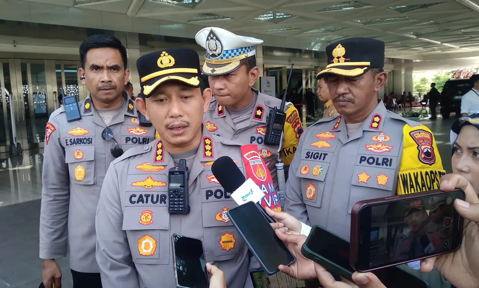 Puncak Kongres PSI di Edutorium UMS Solo Dijaga Ketat Aparat Kepolisian