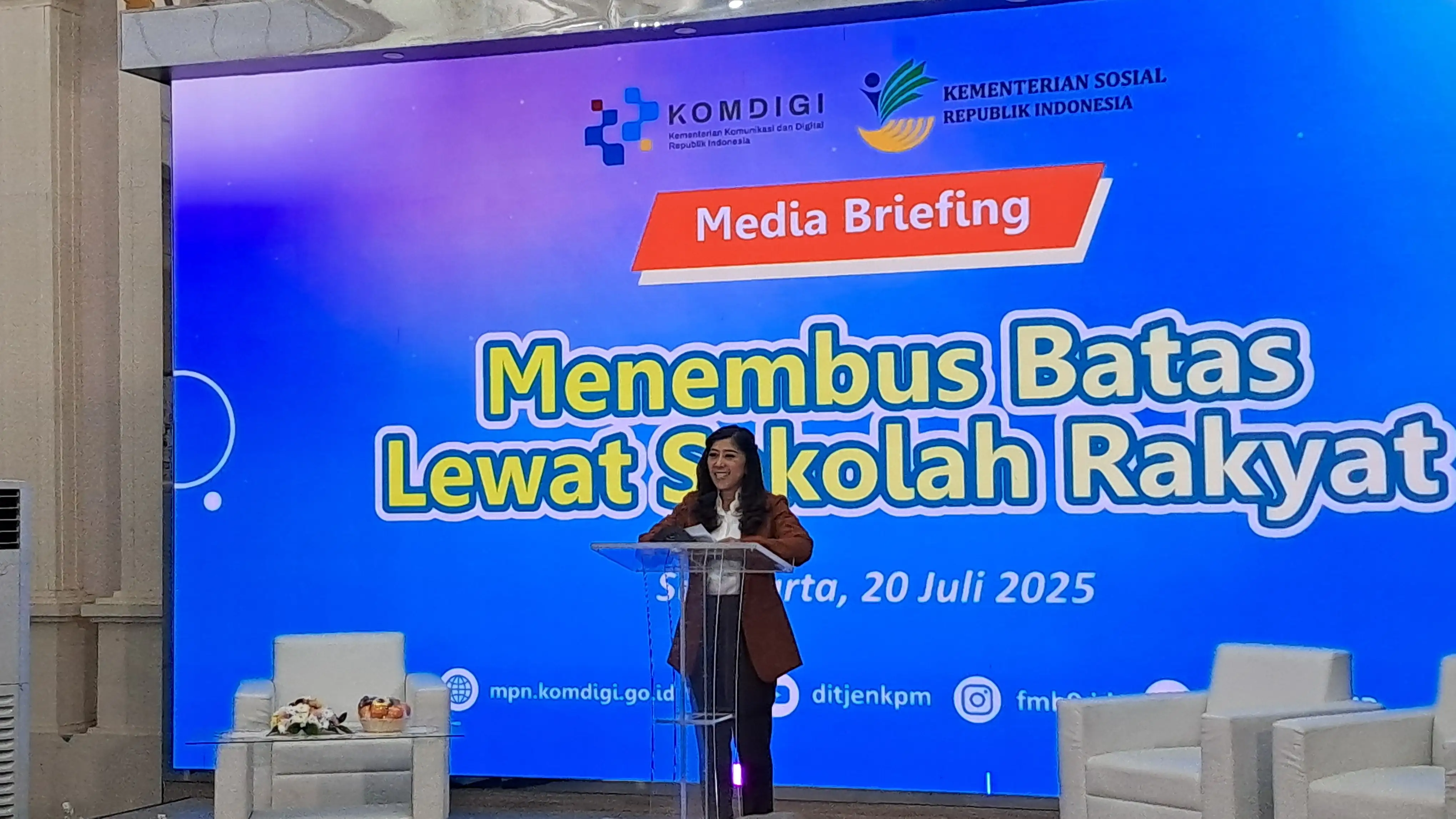 Kemkomdigi Ajak Pemerintah Daerah Terapkan Pembatasan Akses Anak-anak ke Medsos