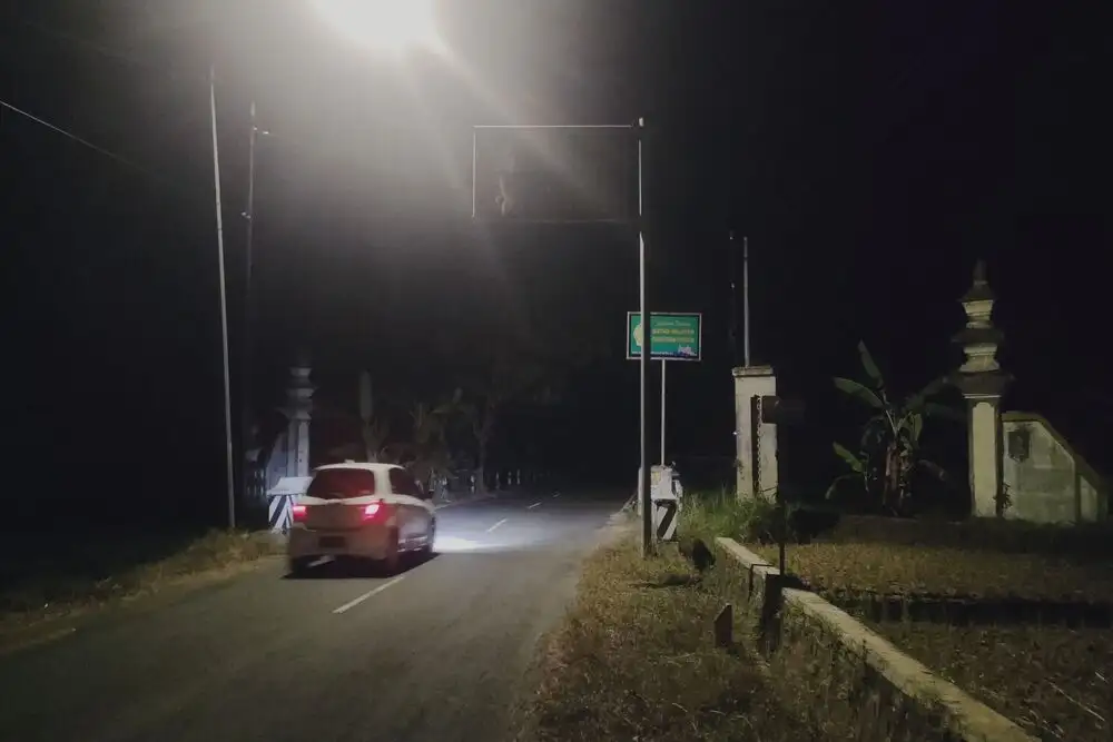 Warga Perbatasan Semin Gunungkidul Iri Jalan di Wonogiri Lebih Terang saat Malam