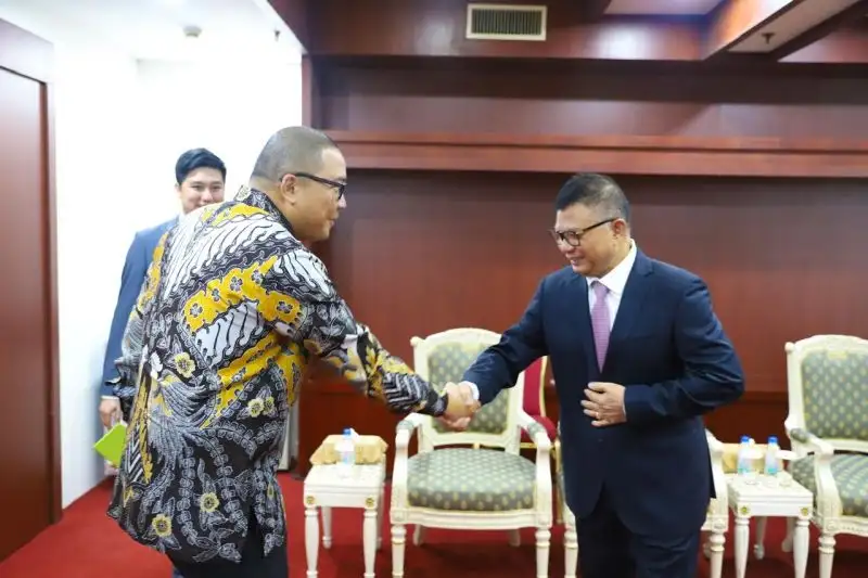 Bahas Penanggulangan Online Scam, Dubes Indonesia dan Menteri Kamboja Bertemu