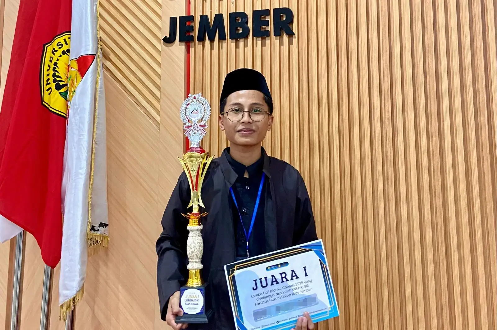 Mahasiswa FEB UNAIR Meraih Juara 1 Nasional dalam Ajang Lomba Dai