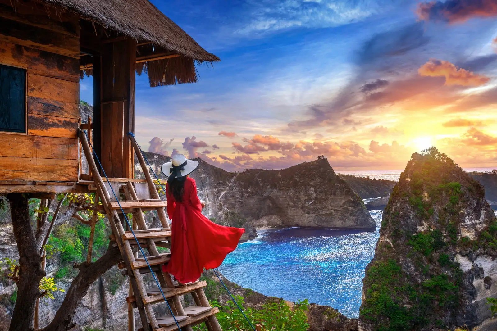 Menilik Peta Ketenagalistrikan Bali Menuju Net Zero Emission 2045