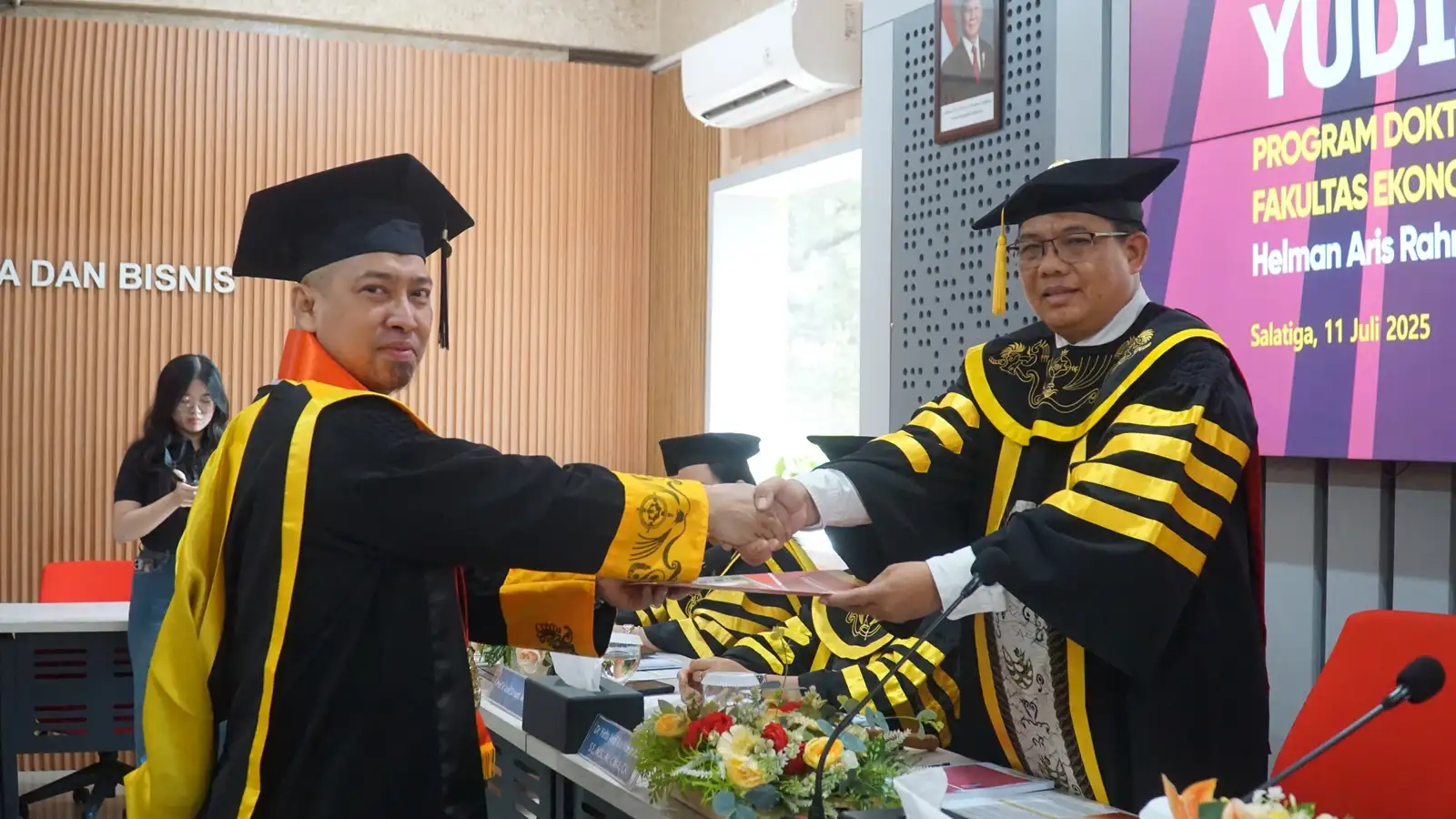 Membanggakan, FEB UKSW Tambah Doktor Baru