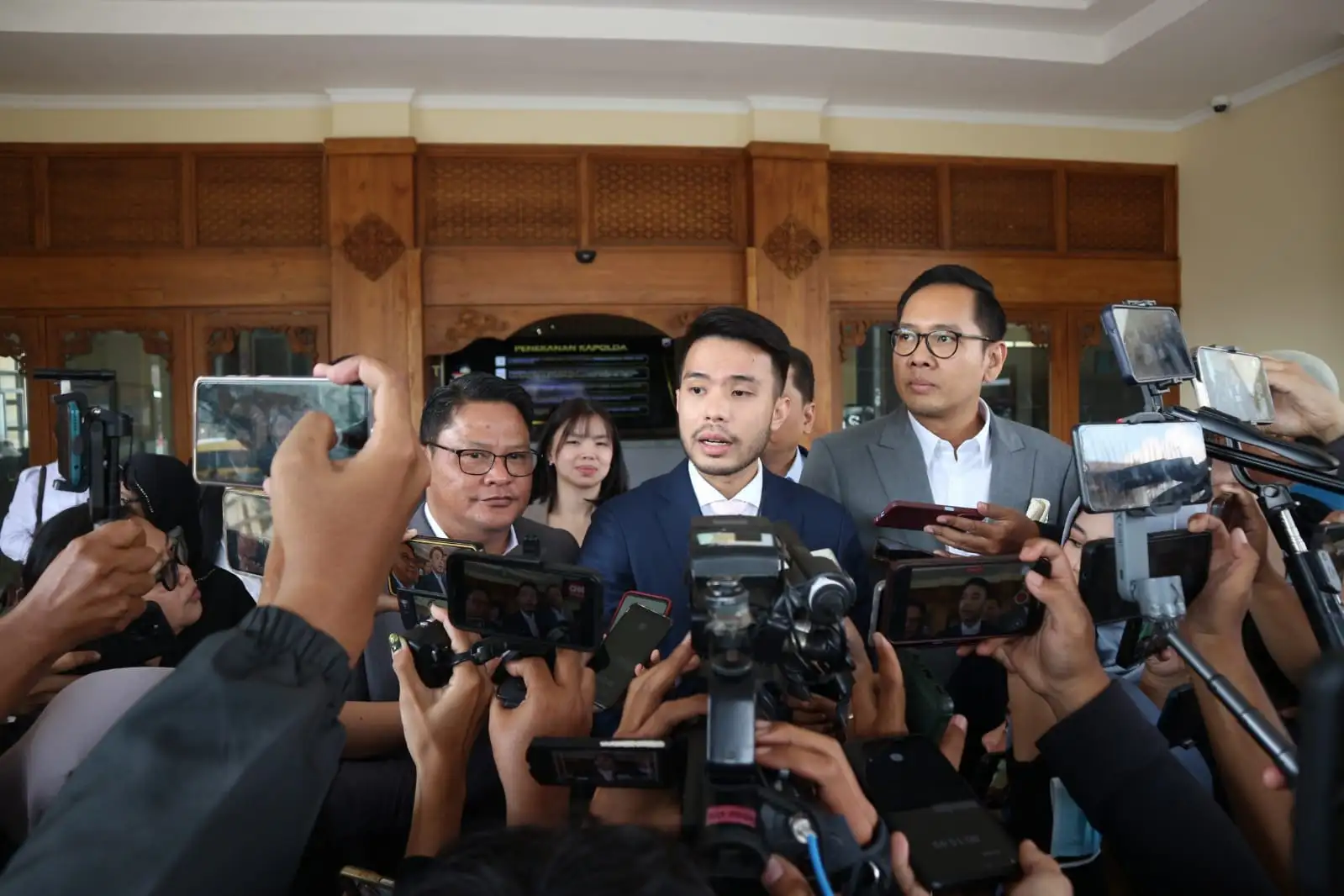 Seusai Pemeriksaan, Ijazah Asli Jokowi Disita Polda Metro Jaya untuk Pembuktian