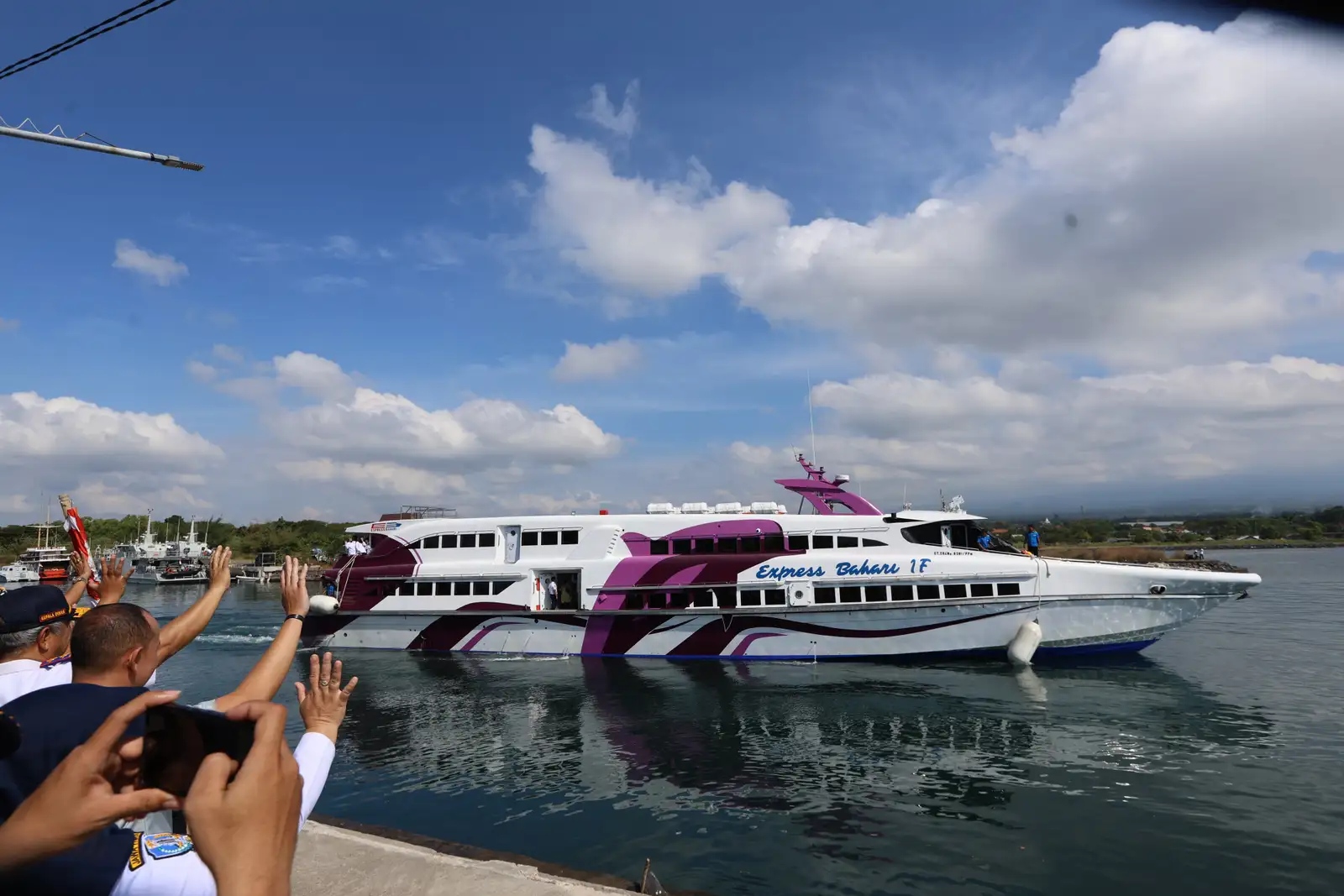 Kapal Cepat Banyuwangi-Denpasar Mulai Beroperasi, Simak Jadwal dan Tarifnya