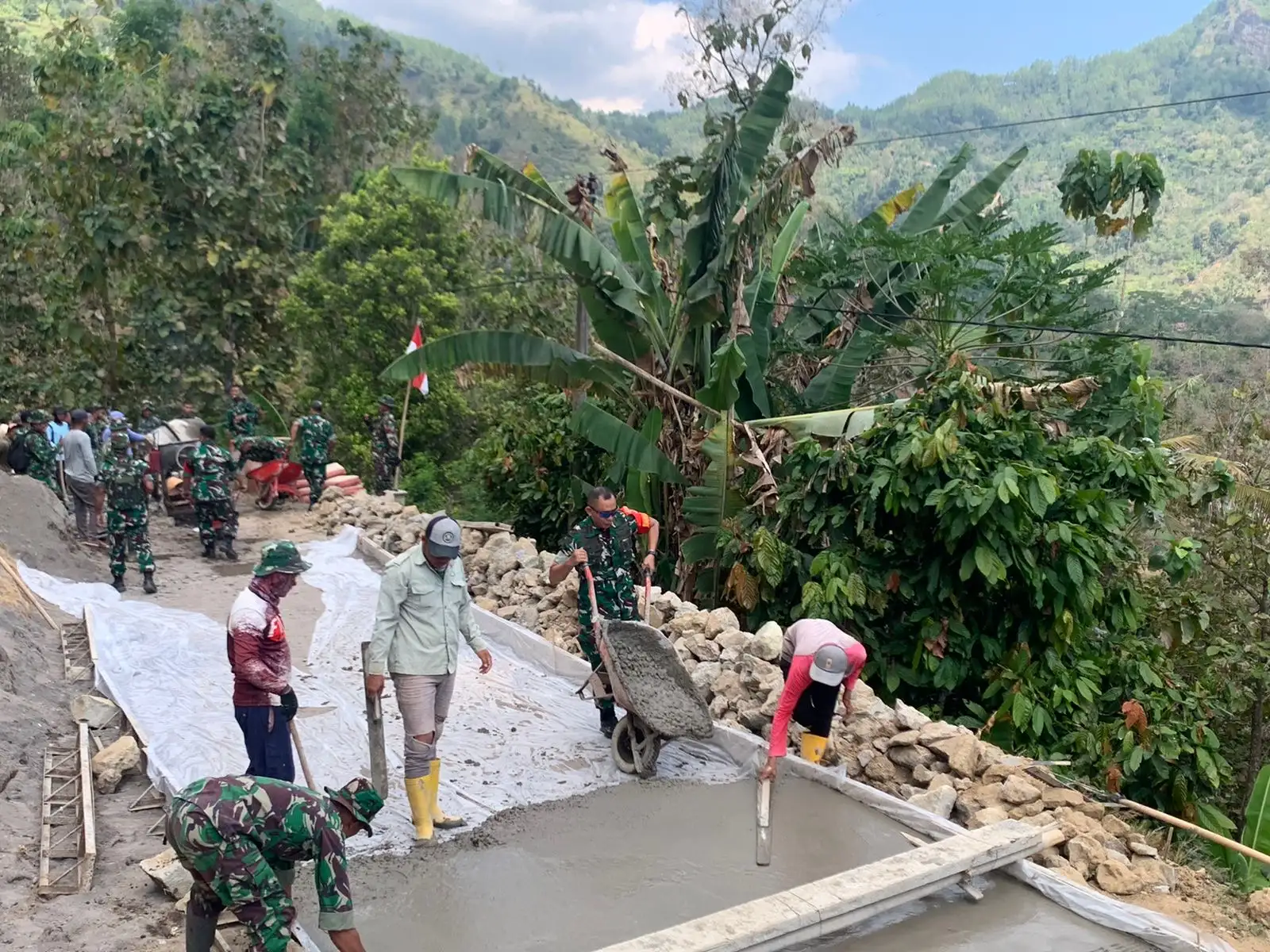 Dapat Program TMMD, Jalan Desa Boto Jatiroto Wonogiri Segera Jadi Bagus