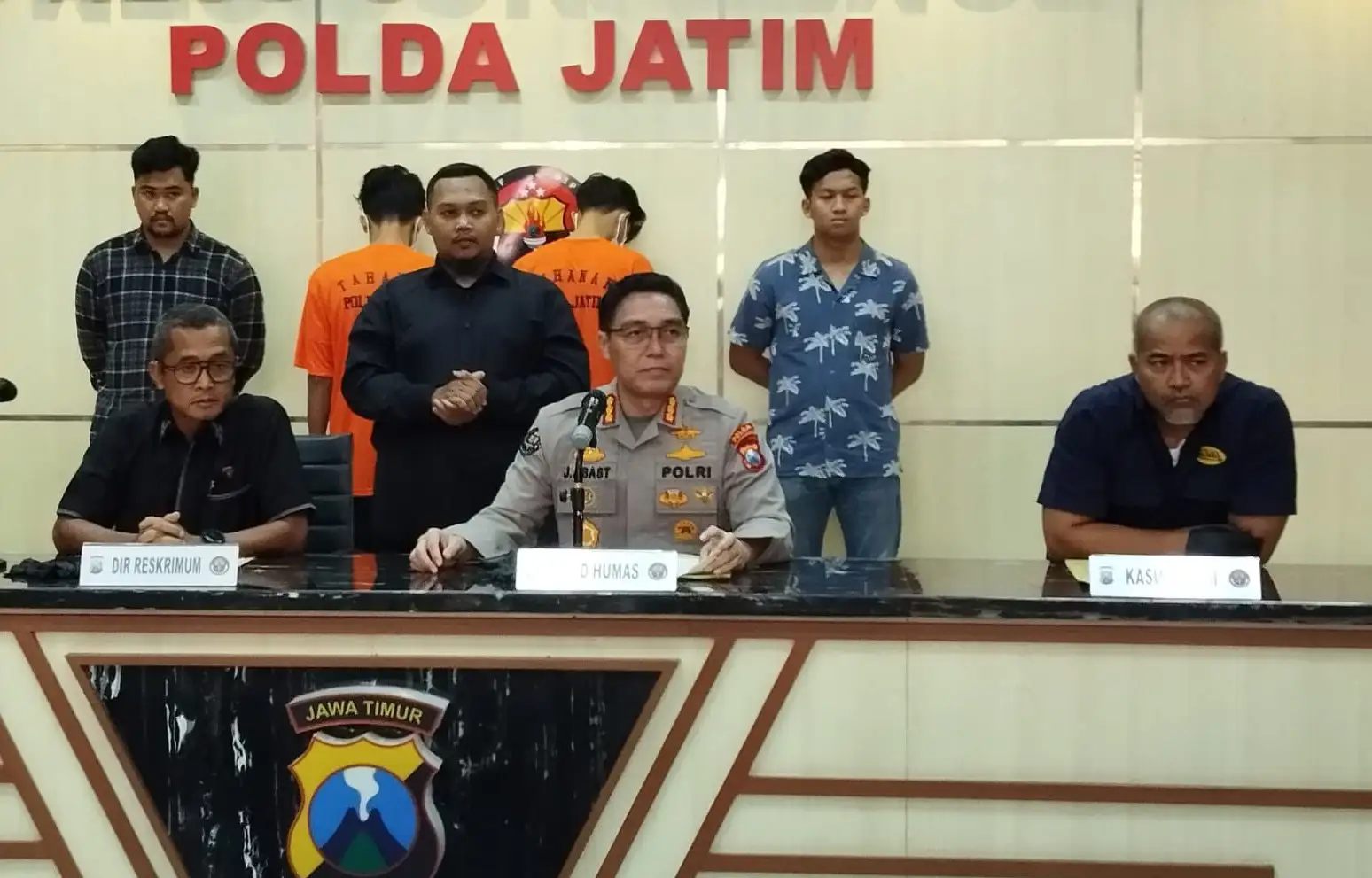 Ancam dengan Demo, 2 Mahasiswa di Surabaya Peras Kepala Dindik Jatim Rp50 Juta