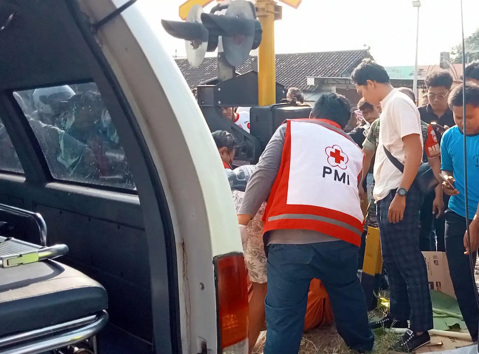 KAI Ingatkan Warga Waspada di Perlintasan Sebidang Pascakecelakaan di Sragen