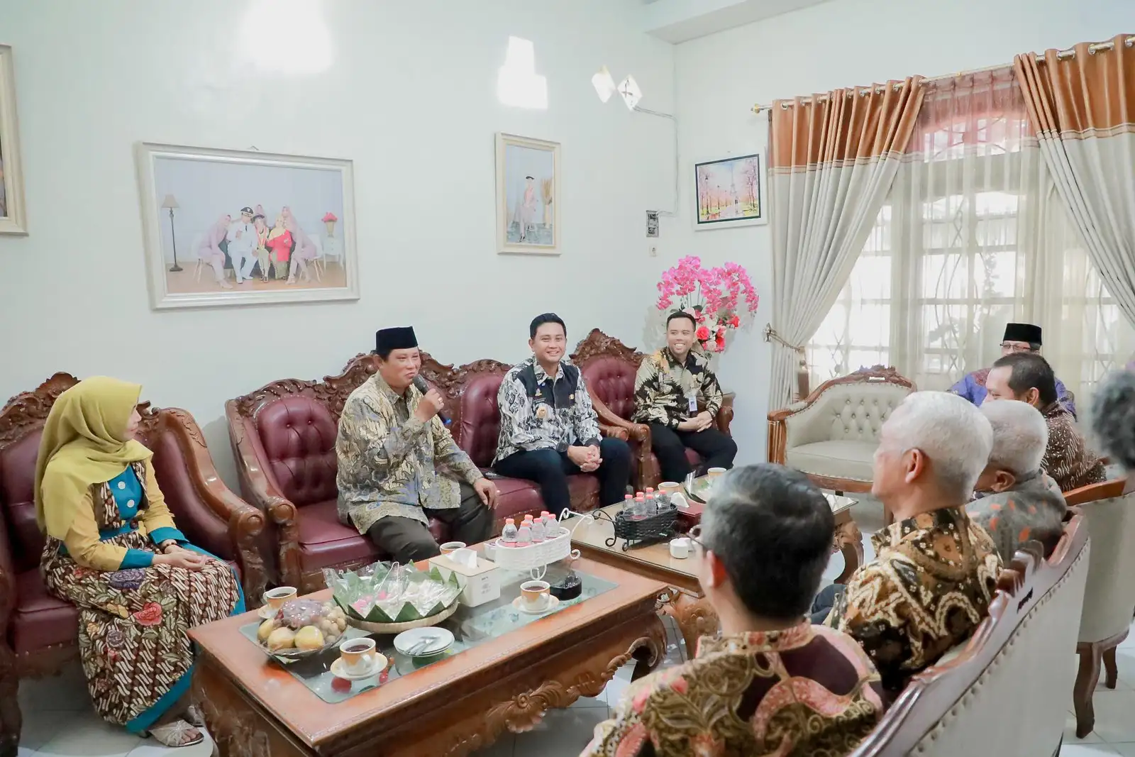 Lanjutkan Anjangsana, Ini Pesan Bupati Klaten Terdahulu untuk Hamenang-Benny