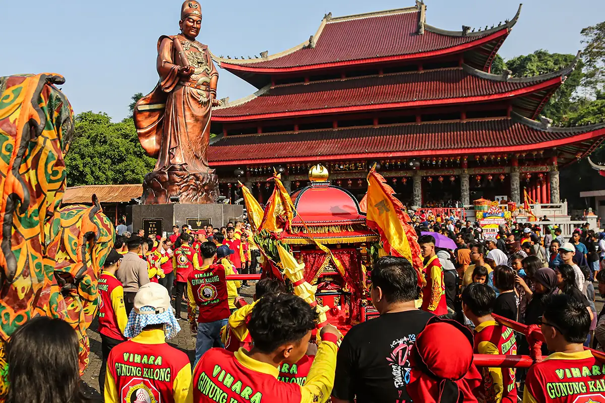 Kemeriahan Festival Arak-arakan Cheng Ho di Semarang